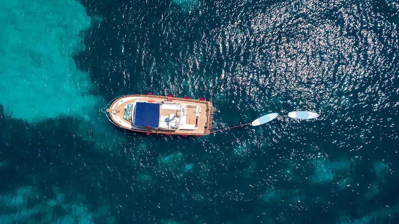 Upupa Sailing A Night Onboard! Ξενοδοχείο Porto San Paolo  Πλωτό κατάλυμα