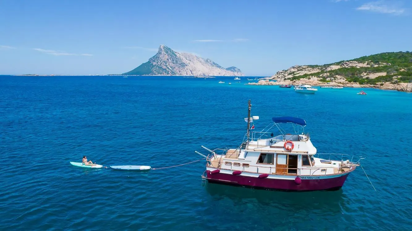 Upupa Sailing A Night Onboard! Ξενοδοχείο Porto San Paolo