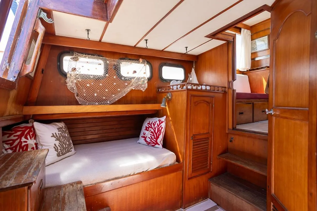 Upupa Sailing A Night Onboard! Hotell Porto San Paolo  0*, Porto San Paolo (Sardinia) Italien